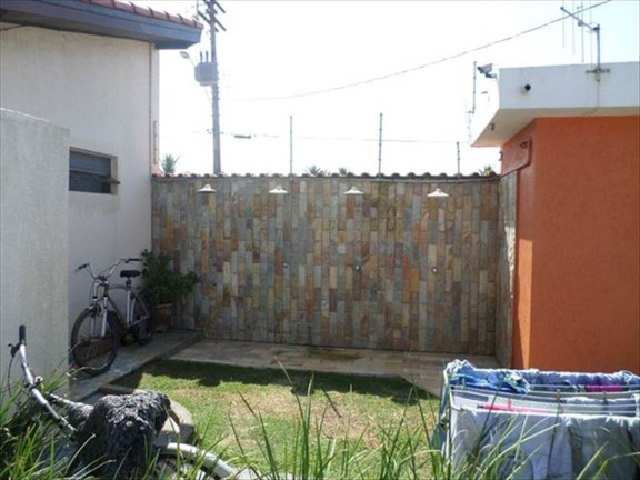 Imagem Sobrado com 2 Quartos à Venda, 72 m² em Gaivotas - Itanhaem