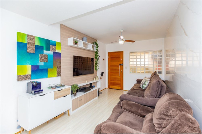 Imagem Casa com 2 Quartos à Venda, em Chácara Santo Antônio (zona Sul) - São Paulo Imagem Casa com 2 Quartos à Venda, em Chácara Santo Antônio (zona Sul) - São Paulo