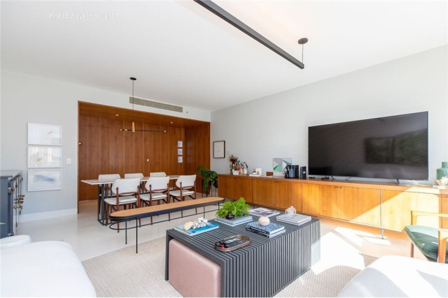 Imagem Apartamento com 2 Quartos à Venda,  em Itaim Bibi - São Paulo