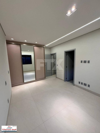 Imagem Casa de Condomínio com 4 Quartos à Venda, 275 m² em Jardim Veraneio - Campo Grande
