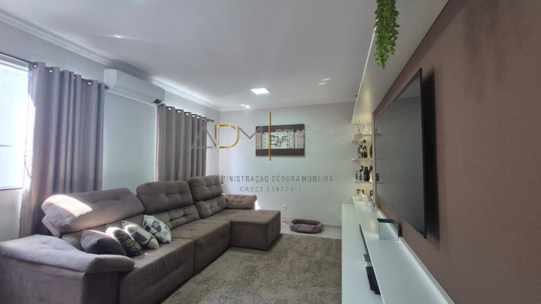Imagem Casa com 3 Quartos à Venda, 200 m² em Jardim Maria Luiza - Botucatu
