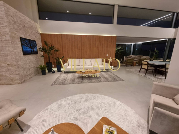 Imagem Casa com 4 Quartos à Venda, 590 m² em Jardins Munique - Goiânia