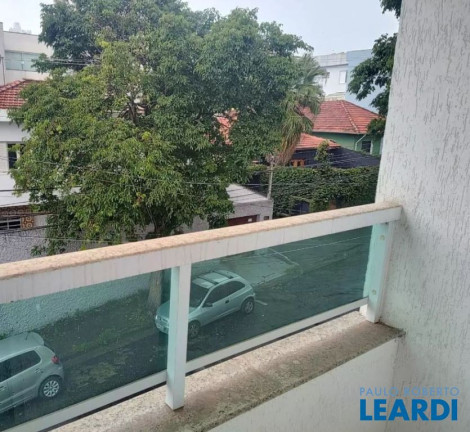 Imagem Sobrado com 2 Quartos à Venda, 117 m² em Vila Floresta - Santo André Imagem Sobrado com 2 Quartos à Venda, 117 m² em Vila Floresta - Santo André