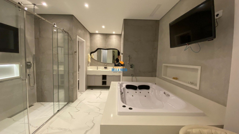 Imagem Casa com 6 Quartos à Venda, em Riviera De São Lourenço - Bertioga Imagem Casa com 6 Quartos à Venda, em Riviera De São Lourenço - Bertioga
