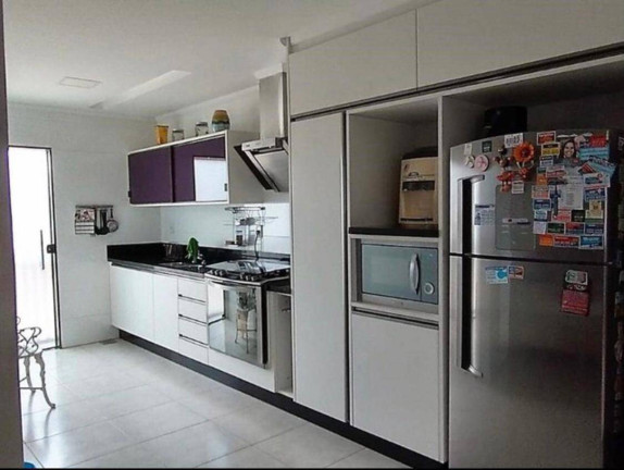 Imagem Casa com 4 Quartos à Venda, em Camboinhas - Niterói Imagem Casa com 4 Quartos à Venda, em Camboinhas - Niterói