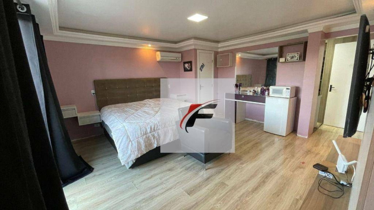 Imagem Sobrado com 4 Quartos à Venda, 350 m² em Campo De Santana - Curitiba