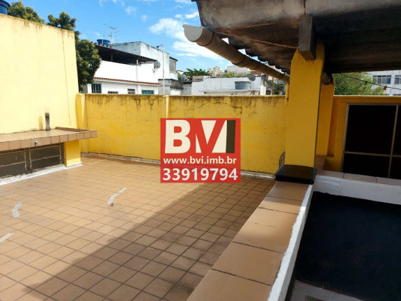 Imagem Casa com 2 Quartos à Venda, 130 m² em Vila Da Penha - Rio De Janeiro Imagem Casa com 2 Quartos à Venda, 130 m² em Vila Da Penha - Rio De Janeiro