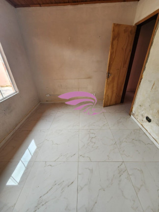 Imagem Casa com 3 Quartos à Venda, 95 m² em Sítio Cercado - Curitiba Imagem Casa com 3 Quartos à Venda, 95 m² em Sítio Cercado - Curitiba