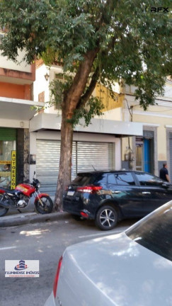 Sala Comercial à Venda, 150 m² em Centro - Niterói