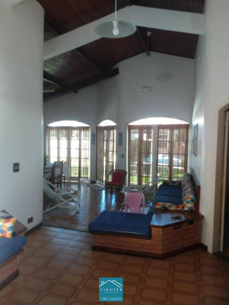 Imagem Casa com 4 Quartos à Venda, 227 m² em Oásis
