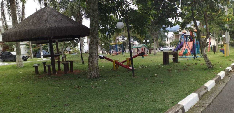 Imagem Sobrado com 4 Quartos à Venda, 315 m² em Vila Moraes - Mogi Das Cruzes