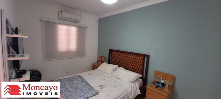 Imagem Sobrado com 5 Quartos à Venda, 372 m² em Indaiá - Caraguatatuba Imagem Sobrado com 5 Quartos à Venda, 372 m² em Indaiá - Caraguatatuba