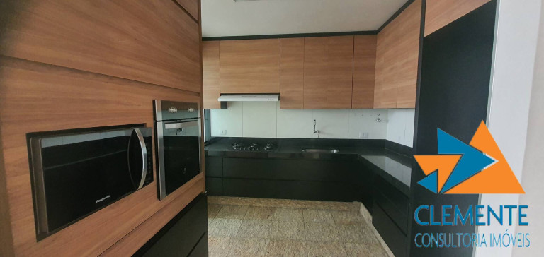 Imagem Apartamento com 4 Quartos à Venda, 190 m² em Coração De Jesus - Belo Horizonte