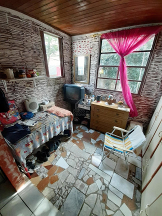 Imagem Casa com 3 Quartos à Venda, 100 m² em Tancredo Neves - Santa Maria