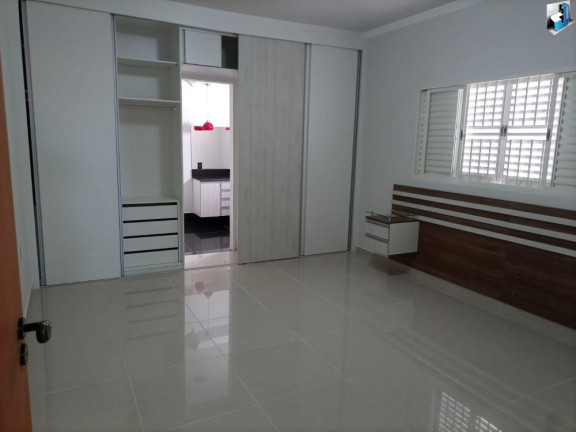 Imagem Casa com 3 Quartos à Venda, 213 m² em Jardim Paulista - Tatuí