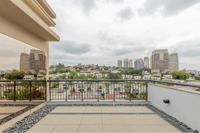 Imagem Cobertura com 3 Quartos à Venda, 333 m² em Jardim Panorama - São Paulo