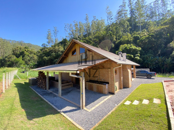 Imagem Imóvel com 2 Quartos à Venda, 9.000 m² em Centro - Botuverá