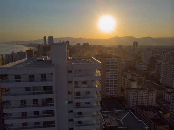 Imagem Apartamento com 3 Quartos à Venda, 133 m² em Forte - Praia Grande Imagem Apartamento com 3 Quartos à Venda, 133 m² em Forte - Praia Grande