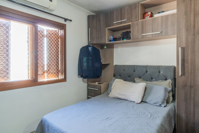 Imagem Casa com 2 Quartos à Venda, 127 m² em Vila Nova - Porto Alegre