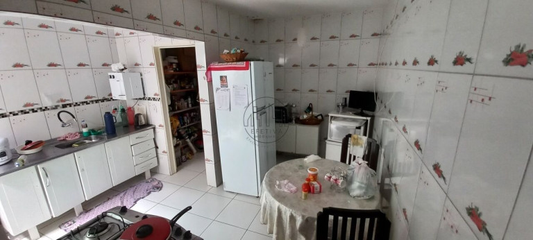 Imagem Casa com 2 Quartos à Venda, 200 m² em Taguatinga Norte (taguatinga) - Brasília