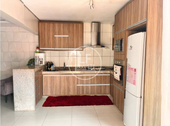 Imagem Casa de Condomínio com 2 Quartos à Venda, 180 m² em Parque Maracanã - Goiânia