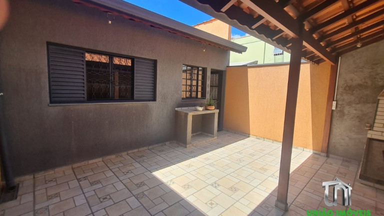 Imagem Casa com 3 Quartos à Venda, 61 m² em Centro - Bragança Paulista