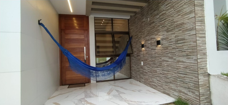 Casa com 3 Quartos para Alugar,  em Malvinas - Campina Grande