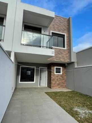 Sobrado com 3 Quartos à Venda, 116 m² em Boa Vista - Curitiba