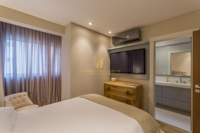 Imagem Apartamento com 4 Quartos à Venda, 191 m² em Centro - Balneário Camboriú Imagem Apartamento com 4 Quartos à Venda, 191 m² em Centro - Balneário Camboriú