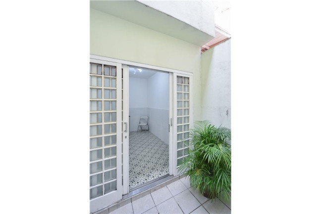 Imagem Casa com 2 Quartos à Venda, 119 m² em Granja Julieta - São Paulo