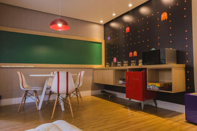 Imagem Apartamento com 3 Quartos à Venda, em Freguesia - Rio De Janeiro Imagem Apartamento com 3 Quartos à Venda, em Freguesia - Rio De Janeiro