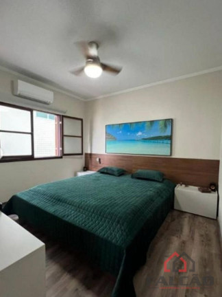 Imagem Sobrado com 3 Quartos à Venda, 220 m² em Canto Do Forte - Praia Grande