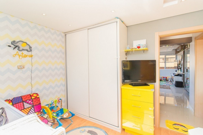 Imagem Imóvel com 2 Quartos à Venda, 65 m² em Jardim Planalto - Porto Alegre Imagem Imóvel com 2 Quartos à Venda, 65 m² em Jardim Planalto - Porto Alegre