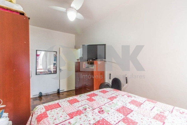 Imagem Apartamento com 2 Quartos à Venda, 68 m² em Passo Da Areia - Porto Alegre