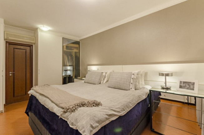 Imagem Apartamento com 3 Quartos à Venda, 149 m² em Cristo Rei - Curitiba Imagem Apartamento com 3 Quartos à Venda, 149 m² em Cristo Rei - Curitiba