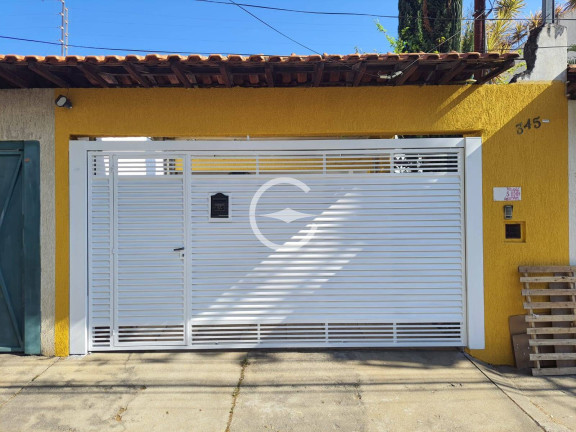 Casa com 5 Quartos para Alugar, 200 m² em Vila Cordeiro - São Paulo