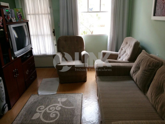 Imagem Casa com 2 Quartos à Venda, 36 m² em Santo Antônio - Porto Alegre Imagem Casa com 2 Quartos à Venda, 36 m² em Santo Antônio - Porto Alegre