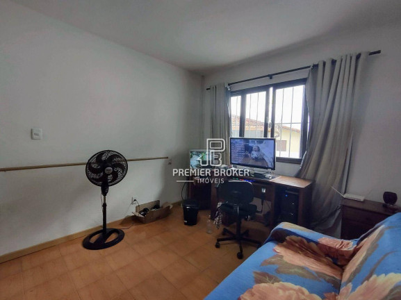 Imagem Casa com 3 Quartos à Venda, 120 m² em Fazendinha - Teresópolis