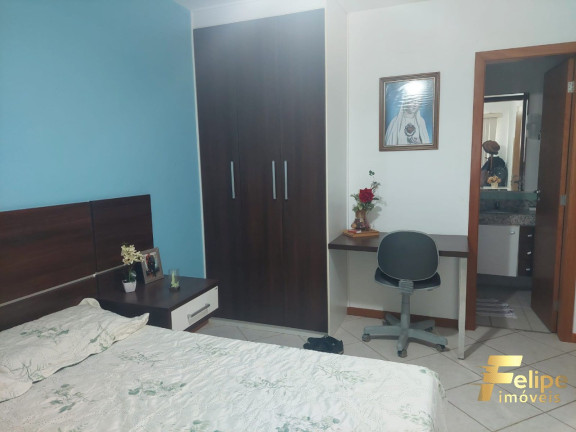 Imagem Imóvel com 3 Quartos à Venda, 98 m² em Centro - Guarapari
