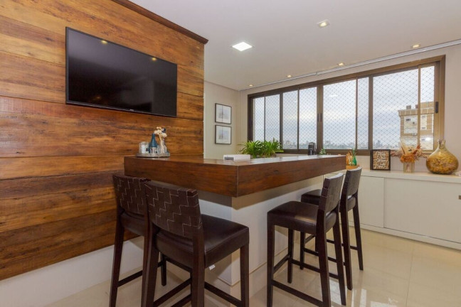 Imagem Apartamento com 3 Quartos à Venda, 137 m² em Cristo Redentor - Porto Alegre