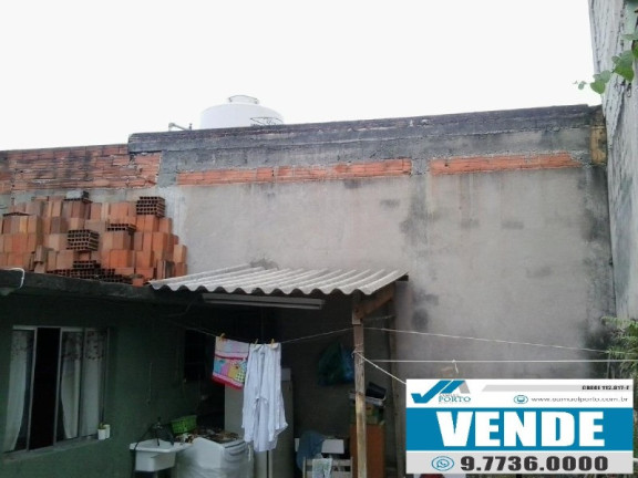 Imagem Casa com 3 Quartos à Venda, 240 m² em Piqueri - São Paulo