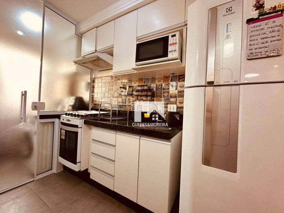 Imagem Apartamento com 2 Quartos à Venda, 52 m² em Vila Satúrnia - Campinas