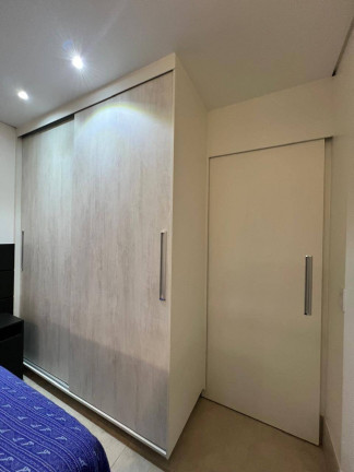 Imagem Imóvel com 3 Quartos à Venda, 1.350.000 m² em São Paulo - Jundiaí Imagem Imóvel com 3 Quartos à Venda, 1.350.000 m² em São Paulo - Jundiaí