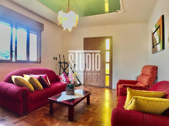 Imagem Casa com 3 Quartos à Venda, 192 m² em Centro - Carlos Barbosa Imagem Casa com 3 Quartos à Venda, 192 m² em Centro - Carlos Barbosa
