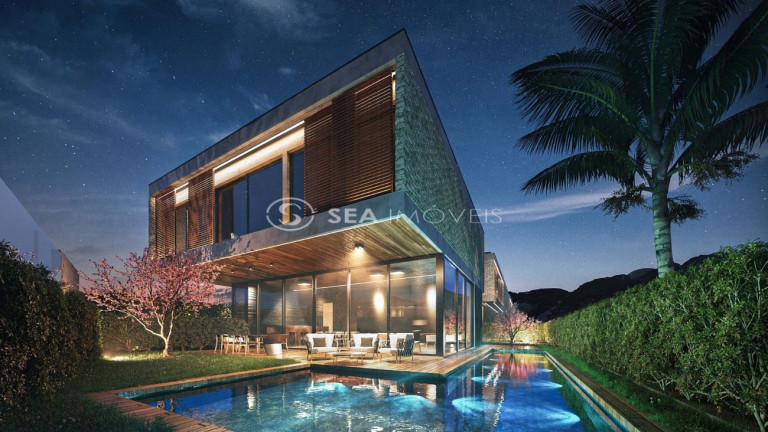 Casa com 4 Quartos à Venda, 344 m² em Centro - Balneário Camboriú