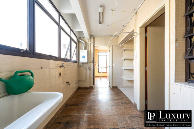 Imagem Apartamento com 3 Quartos à Venda, 290 m² em Morumbi - São Paulo Imagem Apartamento com 3 Quartos à Venda, 290 m² em Morumbi - São Paulo