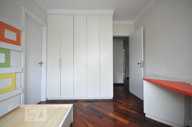 Imagem Imóvel com 4 Quartos à Venda, 225 m² em Vila Suzana - São Paulo Imagem Imóvel com 4 Quartos à Venda, 225 m² em Vila Suzana - São Paulo