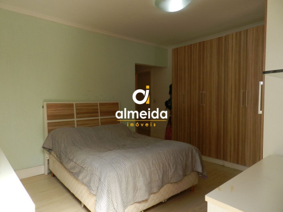 Apartamento com 3 Quartos à Venda, 190 m² em Nossa Senhora De Lourdes - Santa Maria