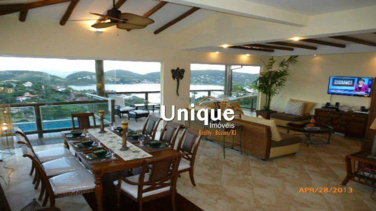 Imagem Casa com 5 Quartos à Venda, 418 m² em Ferradura - Armação Dos Búzios Imagem Casa com 5 Quartos à Venda, 418 m² em Ferradura - Armação Dos Búzios