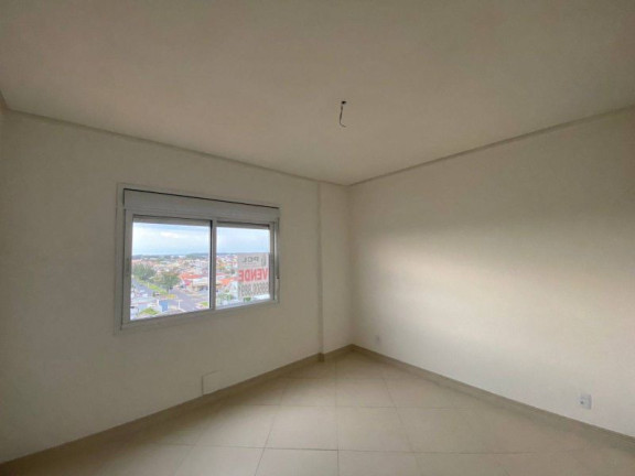 Imagem Apartamento com 2 Quartos à Venda, 74 m² em Tramandaí